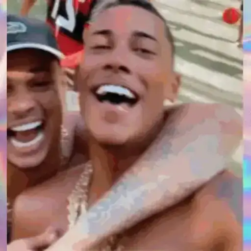 Hombres Divertidos Sin Camisa — 3