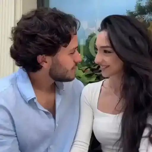 Casais Apaixonados — 2