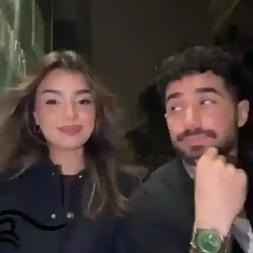 Parejas Enamoradas — 4