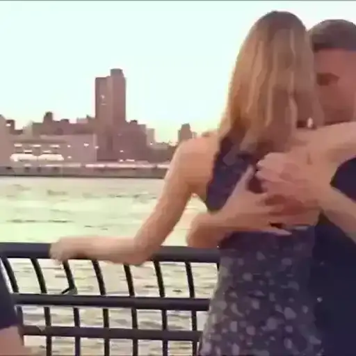 Cenas de Amor e Amizade — 2