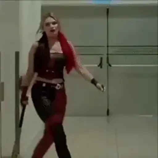 Harley Quinn Sensual — 3