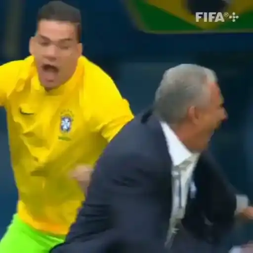 Jugadores de Fútbol Celebrando — 4