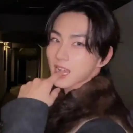 Reacciones de Jungwon — 4