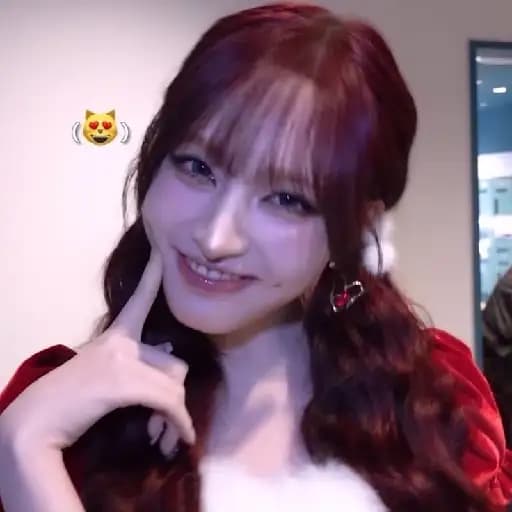 Chica Misteriosa — 3