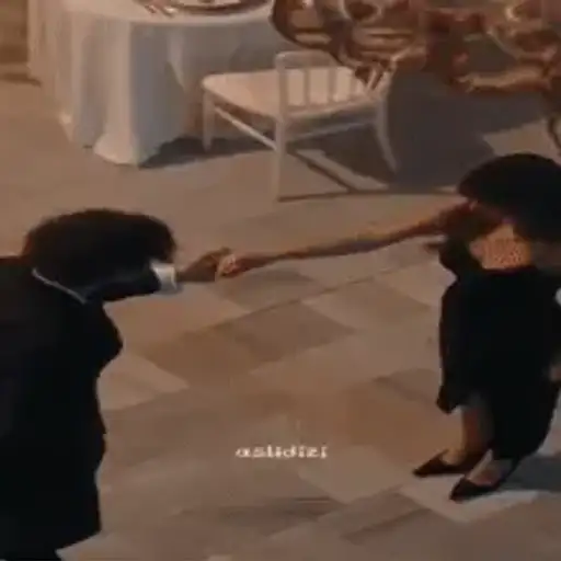 Cenas de Casamento — 4