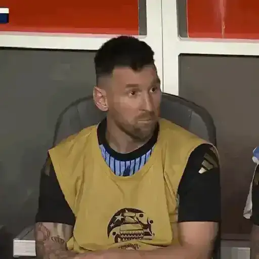Lionel Messi — 3