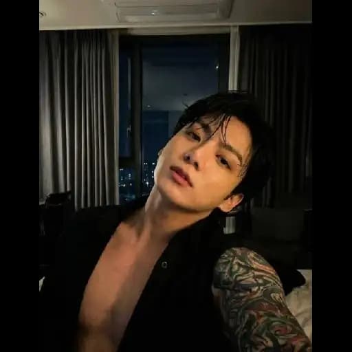 Jungkook Sensual — 1
