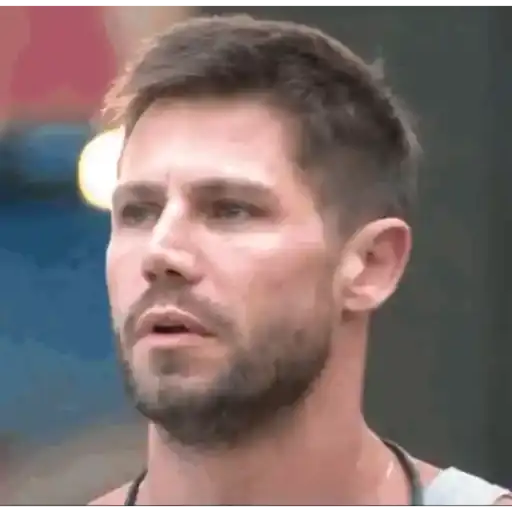 Lionel Messi — 4